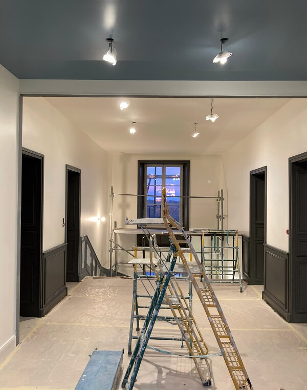trouvez un artisan intérieur professionnel pour vos travaux de rénovation, aménagement et décoration. bénéficiez d'un service personnalisé et de conseils d'experts pour transformer votre intérieur selon vos envies.