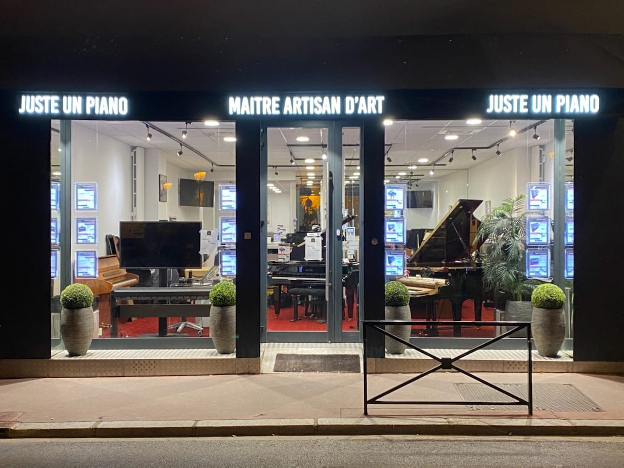 d&eacute;couvrez un artisan int&eacute;rieur expert en r&eacute;novation, am&eacute;nagement et d&eacute;coration pour transformer et sublimer votre int&eacute;rieur avec des solutions sur mesure et de qualit&eacute;.