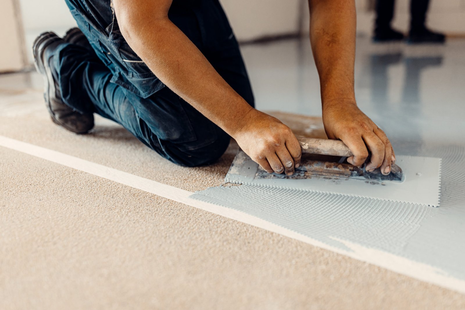 besoin d’un artisan rénovation à paris ? confiez vos travaux à une équipe professionnelle spécialisée dans la rénovation d'appartements et maisons. devis gratuit, conseils personnalisés et travaux de qualité.