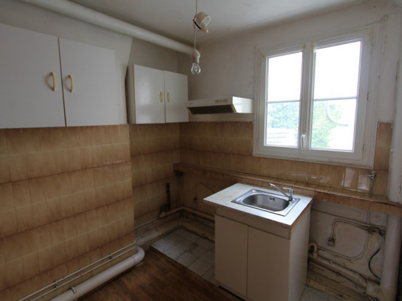 d&eacute;couvrez des id&eacute;es et conseils pour am&eacute;nager une cuisine fonctionnelle et moderne dans un appartement situ&eacute; &agrave; paris 19. solutions d&rsquo;optimisation d&rsquo;espace, inspirations d&eacute;co et astuces pratiques !