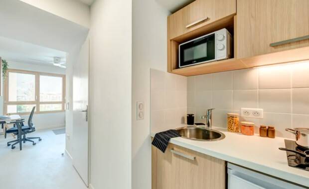 d&eacute;couvrez des cuisines fonctionnelles &agrave; paris 19 : am&eacute;nagement sur-mesure, solutions de rangement pratiques et design moderne pour optimiser votre espace et faciliter votre quotidien.