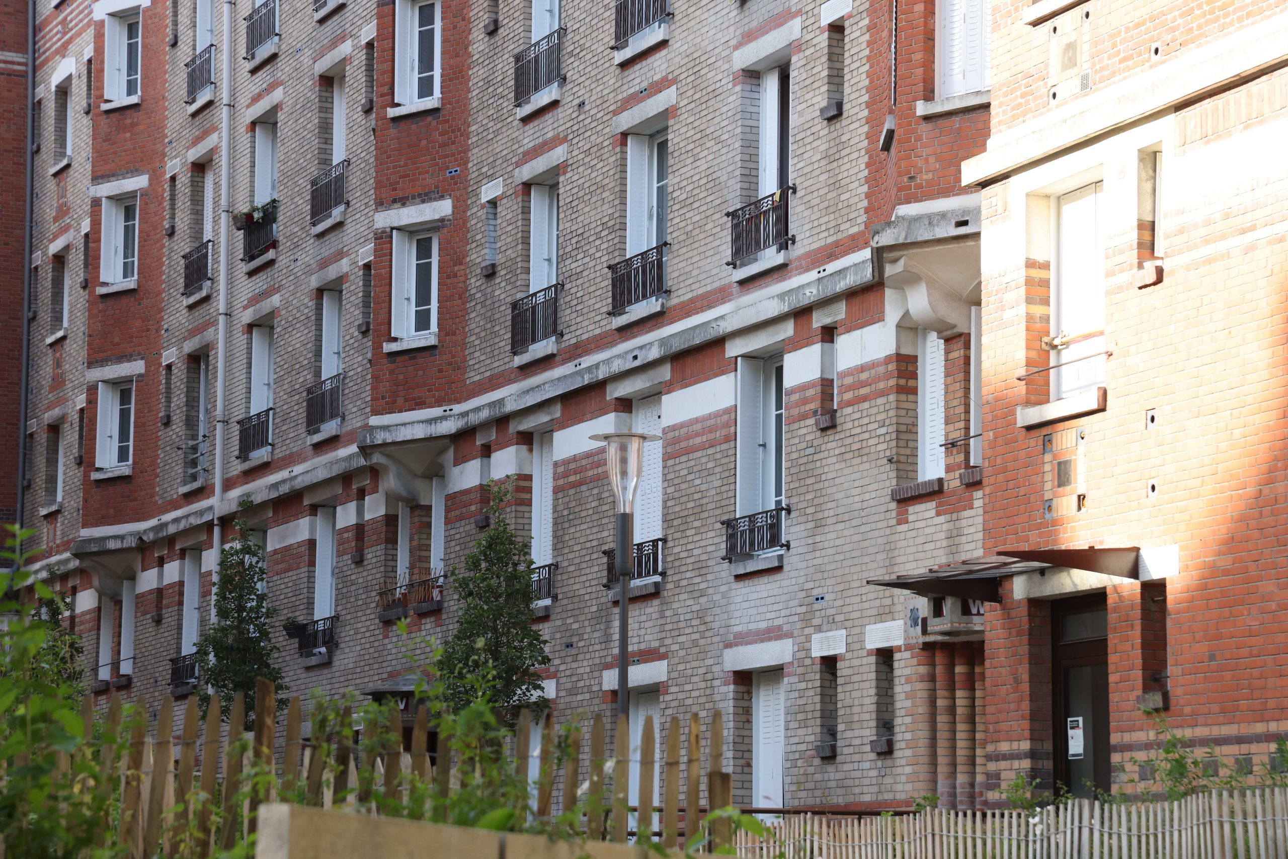 erreurs à éviter lors de la rénovation d’un logement à Paris 75019 découvrez les erreurs courantes à éviter lors d’une rénovation à paris 75019. conseils pratiques pour réussir vos travaux et éviter les pièges fréquents dans ce quartier parisien.