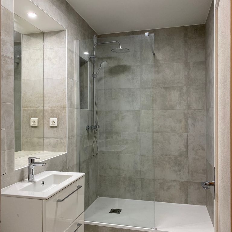 d&eacute;couvrez les garanties offertes par votre artisan r&eacute;novation &agrave; paris 19 : travaux de qualit&eacute;, respect des d&eacute;lais et assurance d&eacute;cennale pour une tranquillit&eacute; d
