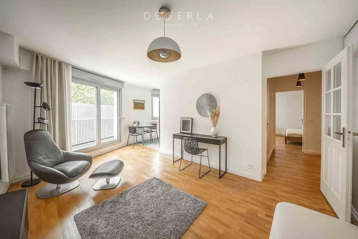 envie de rafraîchir votre studio à paris 19 ? découvrez nos conseils et solutions pour moderniser et rénover efficacement votre espace en toute simplicité.