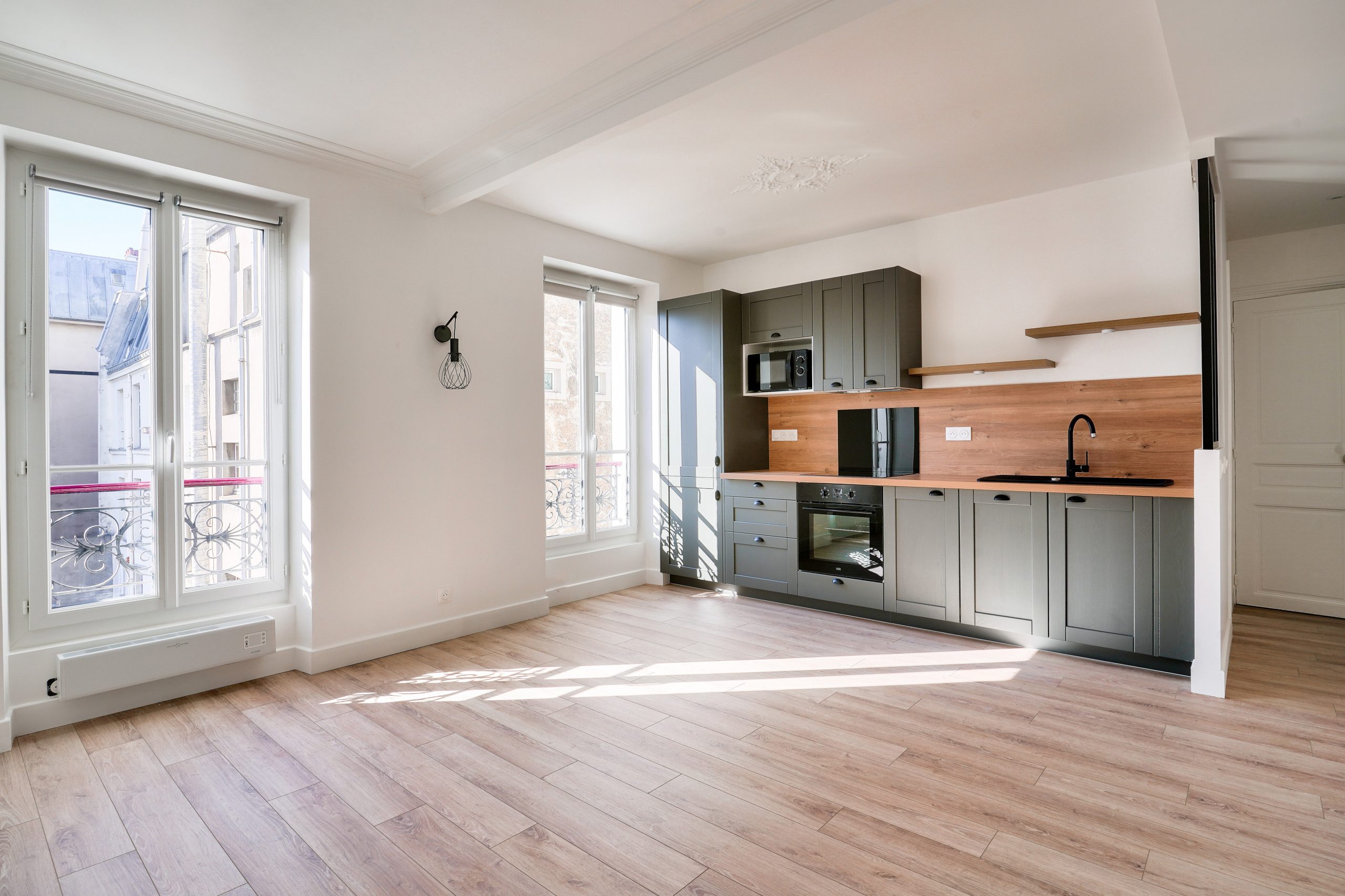 confiez la rénovation de votre appartement à paris 75015 à des experts. services professionnels, conseils personnalisés, devis gratuit et travaux de qualité pour transformer votre intérieur selon vos envies.