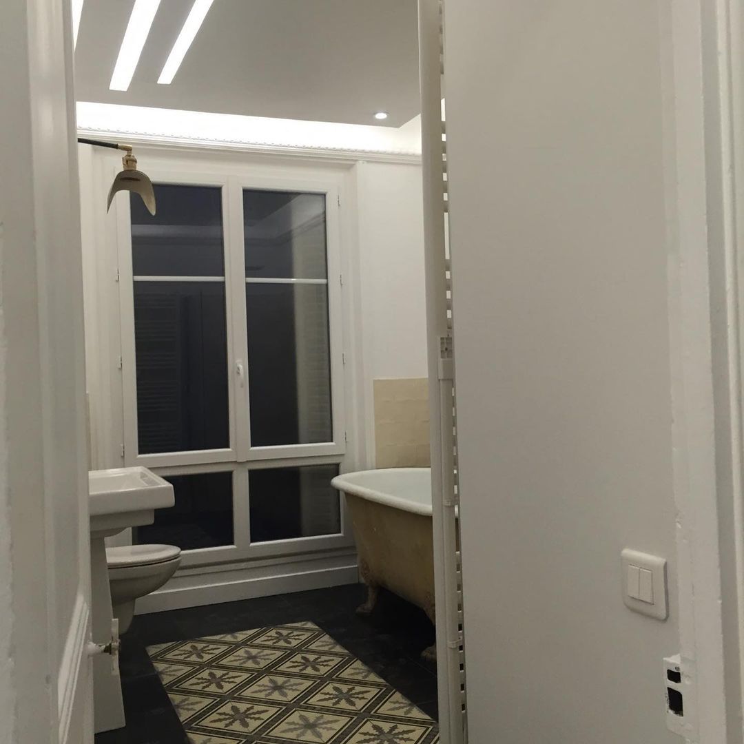 Conseils pour réussir votre rénovation d’appartement à Paris 75018 confiez la rénovation de votre appartement à paris 75018 à des experts. solutions sur mesure, conseils personnalisés et travaux de qualité pour valoriser votre bien dans le 18e arrondissement.