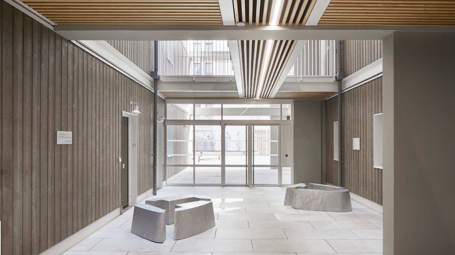 confiez votre projet de r&eacute;novation de b&acirc;timent &agrave; paris 75019 &agrave; des experts. travaux sur mesure, devis gratuit, accompagnement personnalis&eacute; pour particuliers et professionnels.