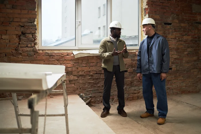 d&eacute;couvrez nos services de r&eacute;novation de b&acirc;timent : solutions sur mesure pour moderniser, r&eacute;nover et valoriser vos espaces, avec des professionnels exp&eacute;riment&eacute;s et un accompagnement &agrave; chaque &eacute;tape.