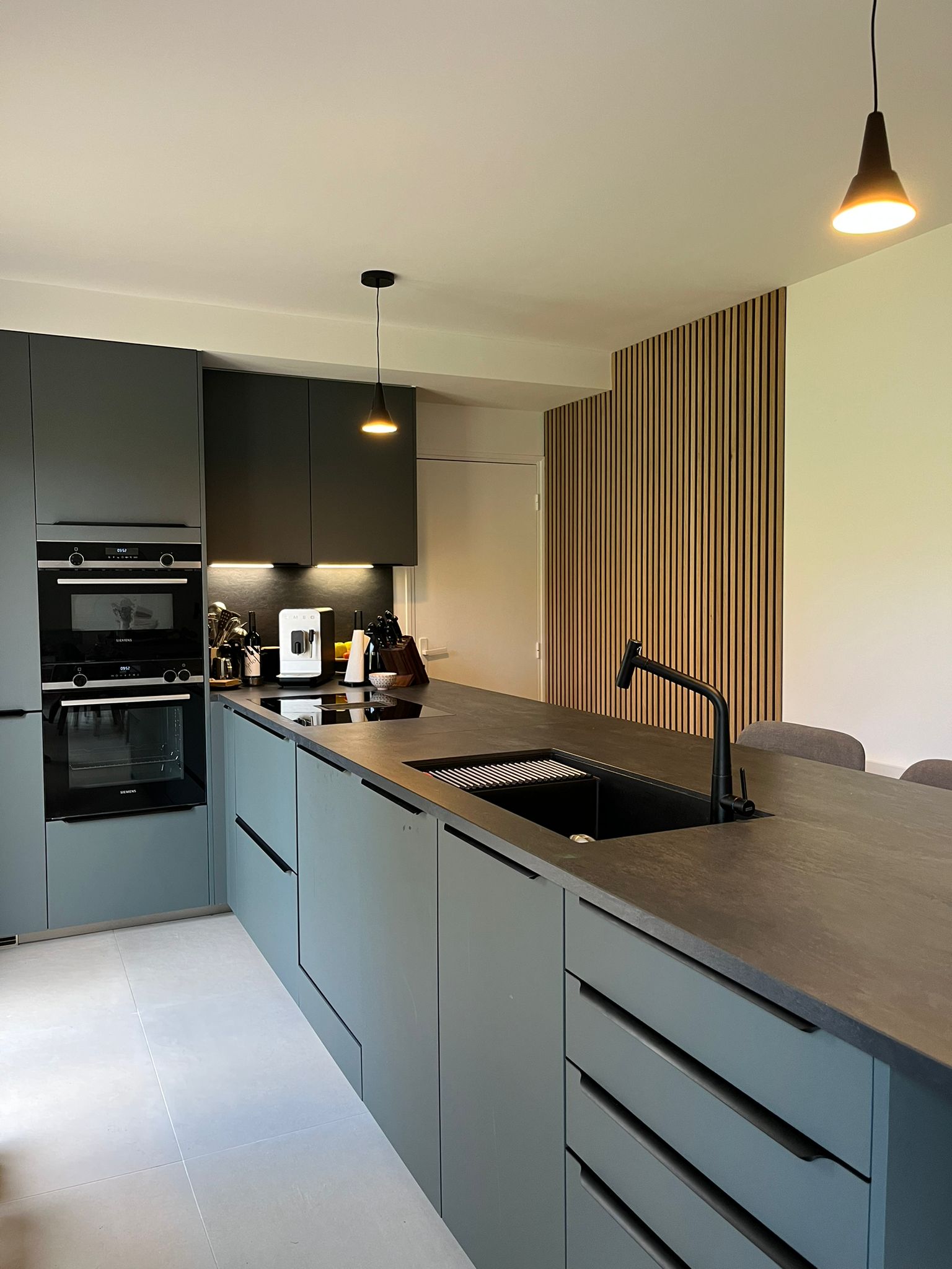 transformez votre espace avec une rénovation de cuisine design à paris 19. profitez de solutions sur-mesure, esthétiques et fonctionnelles pour moderniser votre intérieur selon vos envies.