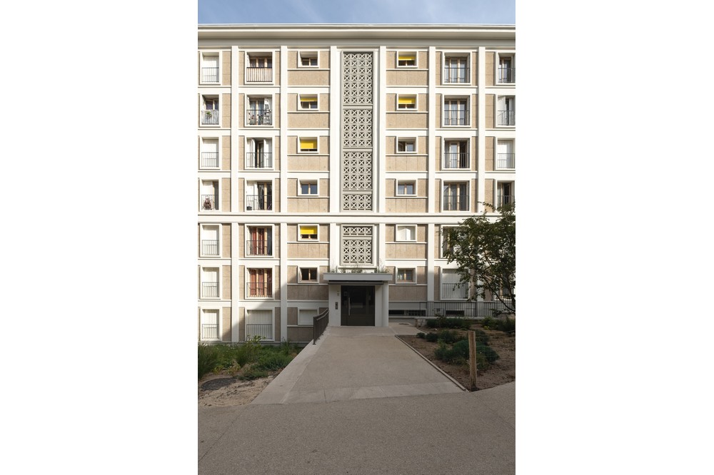 Rénovation énergétique à Paris 19ème : devis et aides possibles optimisez votre confort et réduisez vos factures avec notre service de rénovation énergétique à paris 19. diagnostic, travaux et aides : bénéficiez d’un accompagnement sur-mesure pour une maison plus écologique.