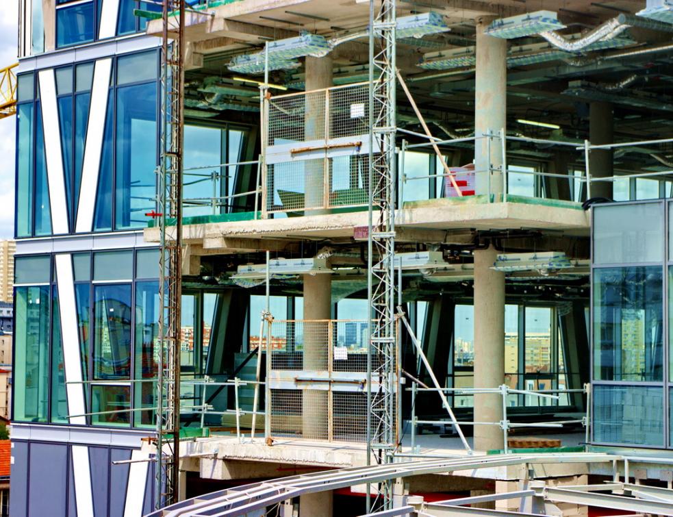 pr&eacute;parez votre entreprise pour 2025 avec nos solutions de r&eacute;novation innovantes. optimisez vos espaces professionnels, am&eacute;liorez le confort de vos &eacute;quipes et valorisez votre image gr&acirc;ce &agrave; notre expertise en r&eacute;novation d