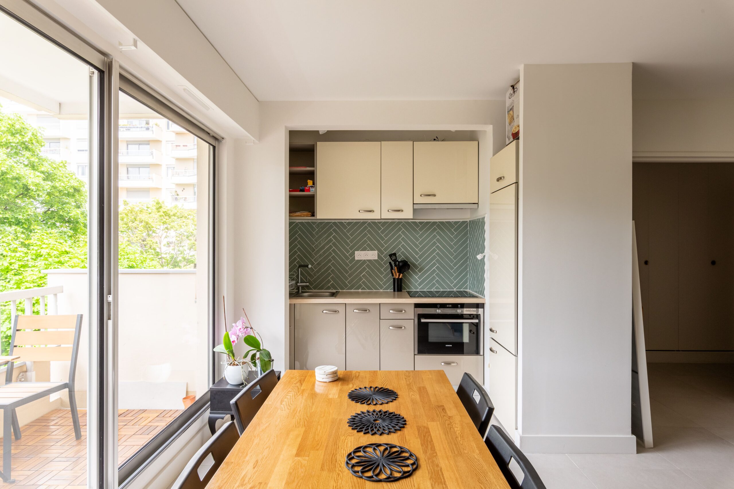 découvrez nos conseils et astuces pour réussir votre rénovation intérieure. modernisez votre espace avec des idées inspirantes, des guides pratiques et des solutions adaptées à vos besoins et votre budget.