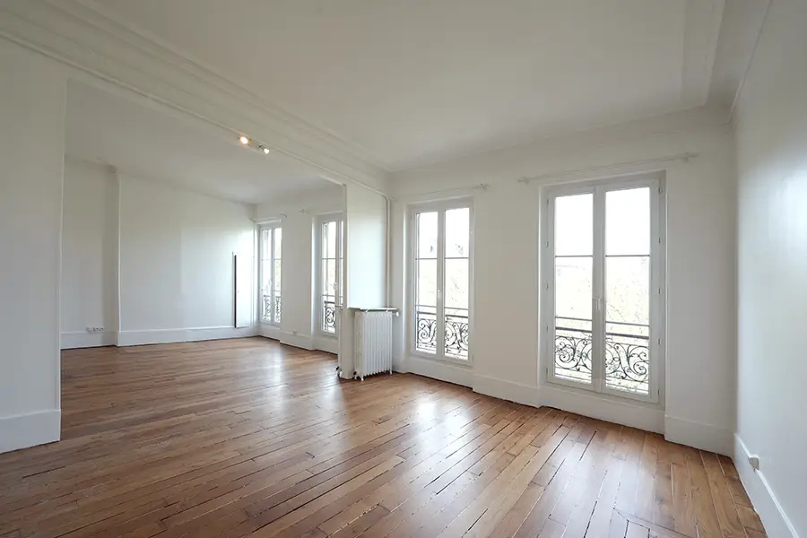 entreprise de rénovation intérieure paris confiez votre rénovation intérieure à paris à des experts qualifiés. améliorez votre confort avec des solutions sur-mesure : cuisine, salle de bain, salon et plus. estimation gratuite !