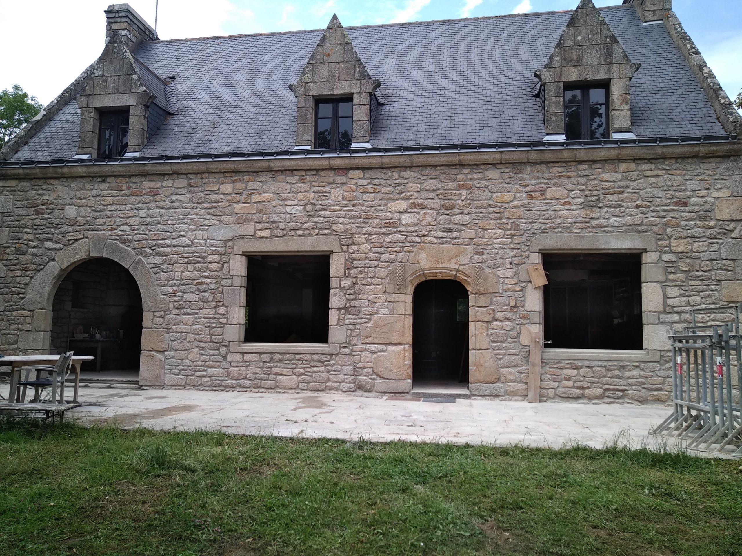 societe de renovation de maison découvrez nos conseils et solutions pour la rénovation de votre maison : idées, astuces, démarches et professionnels pour transformer et valoriser votre habitat.