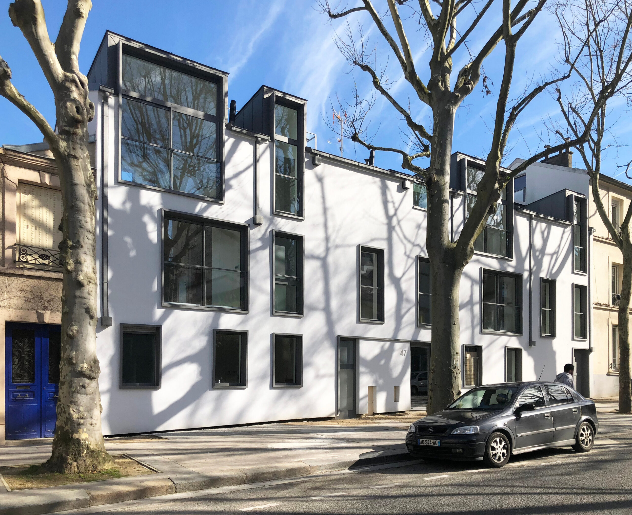Le guide complet de la rénovation de maison à Paris 19 par un artisan confiez la rénovation de votre maison à paris 19 à des experts qualifiés. travaux sur mesure, conseils personnalisés et accompagnement pour sublimer votre intérieur selon vos besoins et votre budget.