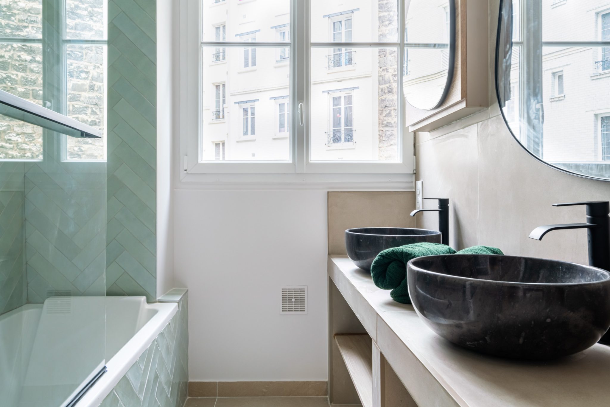 sp&eacute;cialiste en r&eacute;novation &agrave; paris 75015, nous transformons votre appartement ou maison selon vos envies : travaux de qualit&eacute;, conseils personnalis&eacute;s et devis gratuit. contactez-nous pour votre projet de r&eacute;novation dans le 15e arrondissement.