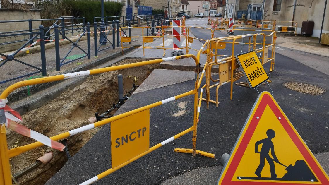 trouvez des professionnels pour r&eacute;aliser des travaux conformes aux normes dans le 75019. qualit&eacute;, conformit&eacute; et respect des d&eacute;lais pour tous vos projets de r&eacute;novation ou de construction &agrave; paris 19.