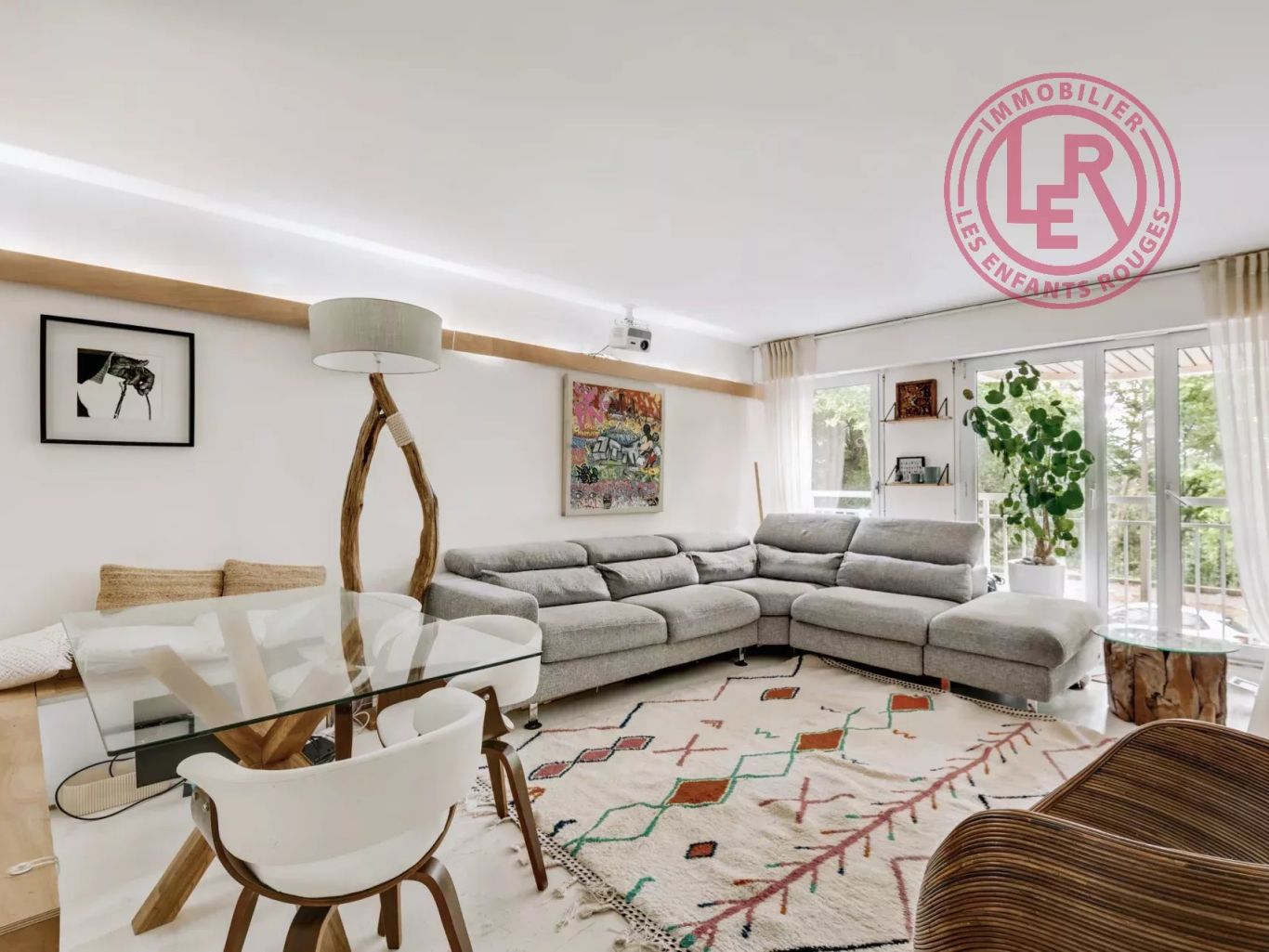 vous souhaitez agrandir votre appartement &agrave; paris 19 ? d&eacute;couvrez nos solutions d&rsquo;extension et d&rsquo;am&eacute;nagement pour gagner de l&rsquo;espace et am&eacute;liorer votre confort de vie dans le 19e arrondissement.