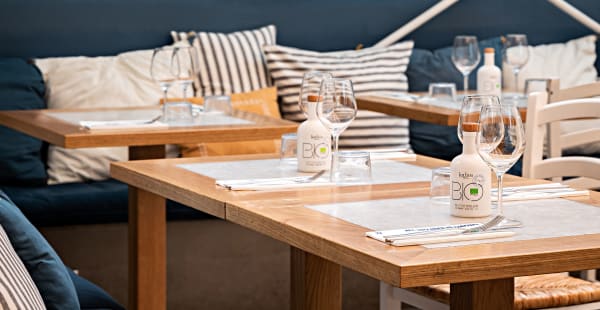 d&eacute;couvrez les meilleures adresses de cuisine conviviale &agrave; paris 19 : restaurants chaleureux, plats &agrave; partager et ambiance d&eacute;tendue pour se retrouver entre amis ou en famille dans le 19e arrondissement.