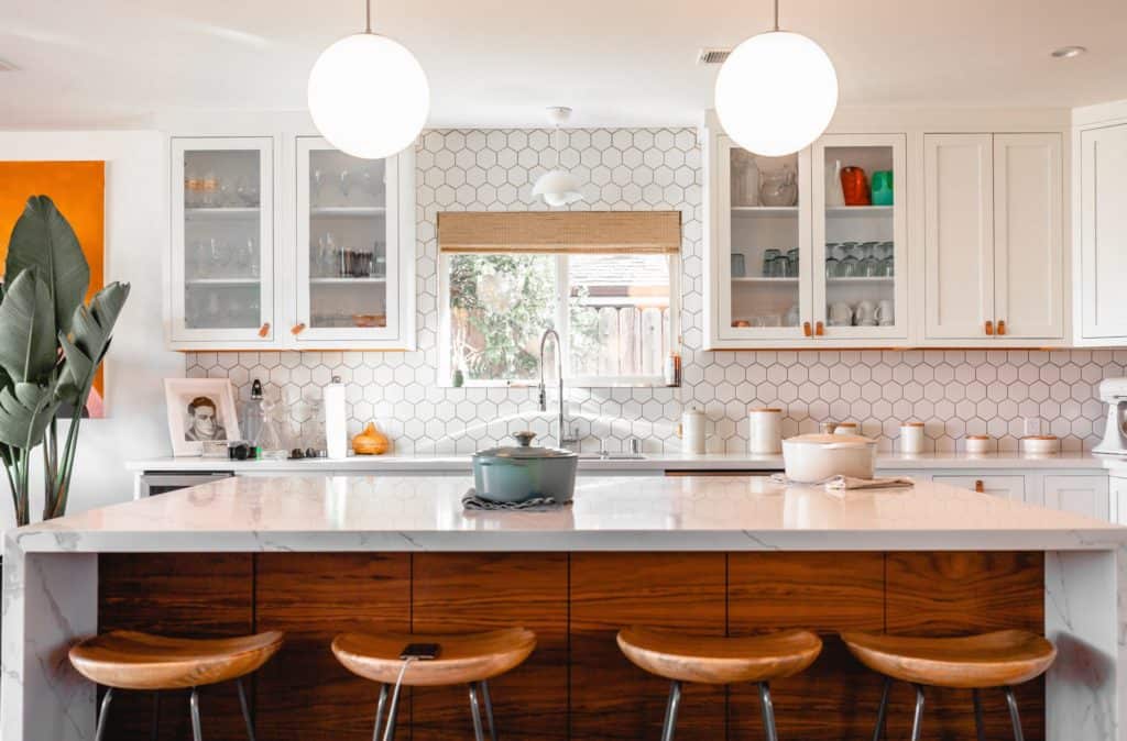 Refaire sa cuisine pour mieux louer son bien à Paris 19ème découvrez nos services de rénovation de cuisine à paris 19 : modernisez votre espace culinaire avec des matériaux de qualité et un accompagnement personnalisé.