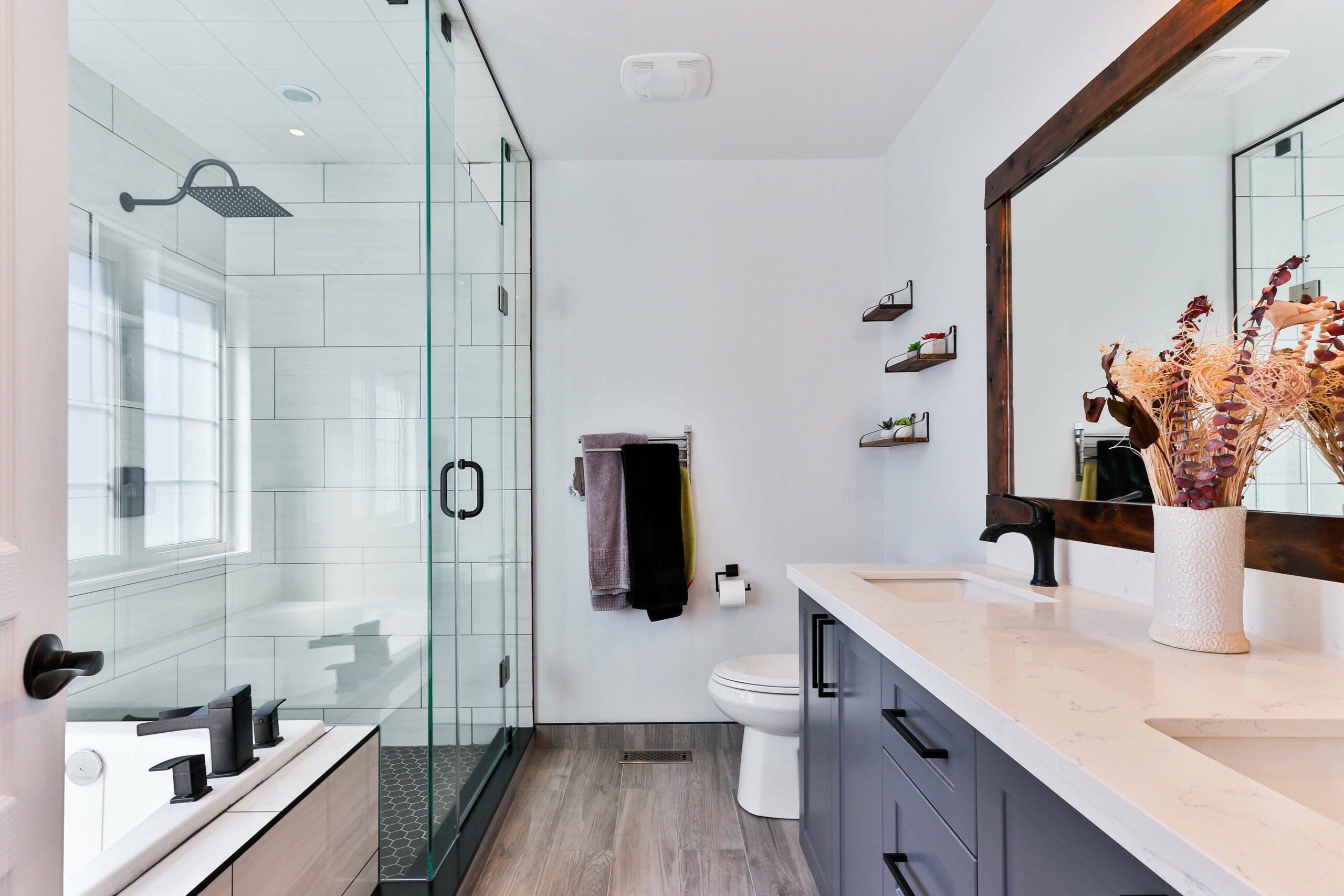 Rénovation d’une salle de bain à Paris 19 : devis détaillé à la clé obtenez rapidement un devis personnalisé pour la rénovation ou l’aménagement de votre salle de bain à paris 19. conseils, expertise et estimation gratuite par des professionnels qualifiés.