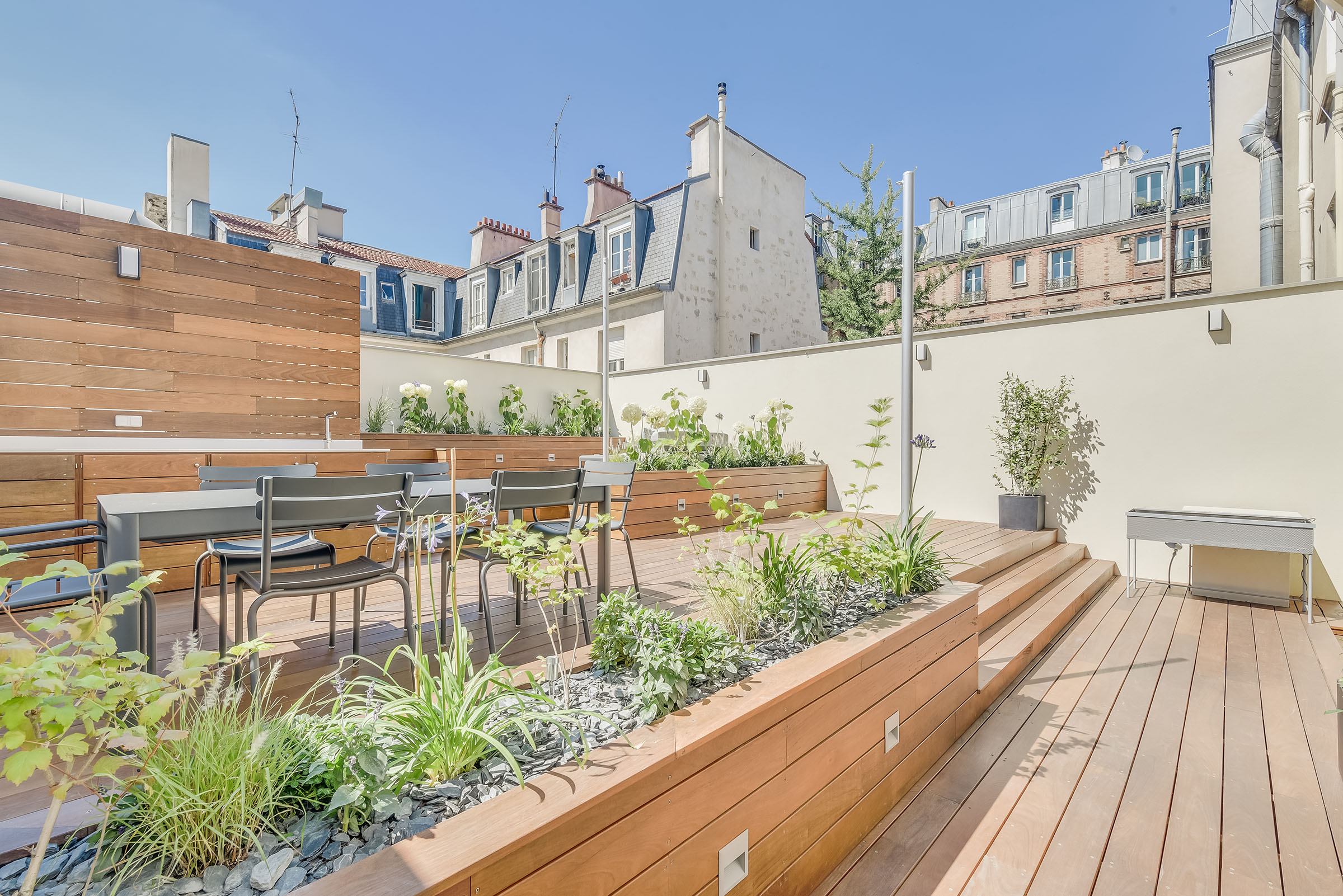 vous cherchez une extension ou une r&eacute;novation &agrave; paris 19 ? faites confiance &agrave; des experts pour agrandir et moderniser votre maison ou appartement dans le 19&egrave;me arrondissement. devis rapide et conseils personnalis&eacute;s !
