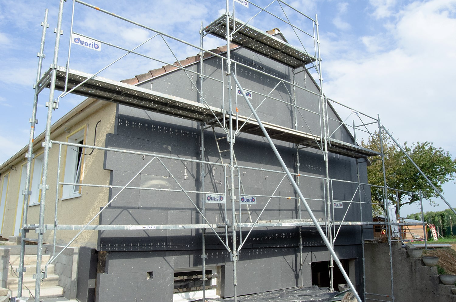 d&eacute;couvrez les &eacute;tapes cl&eacute;s de la pr&eacute;paration de chantier pour artisans : organisation, planification, gestion des mat&eacute;riaux et s&eacute;curit&eacute; pour garantir le succ&egrave;s de vos travaux.