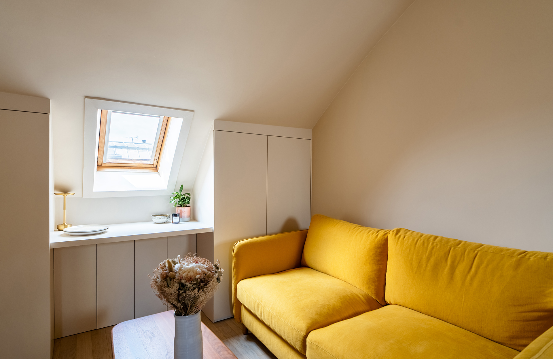 optimisez votre espace avec notre service de rangement et r&eacute;novation &agrave; paris 19. solutions sur-mesure pour appartements, maisons et locaux professionnels. devis gratuit et accompagnement personnalis&eacute;.