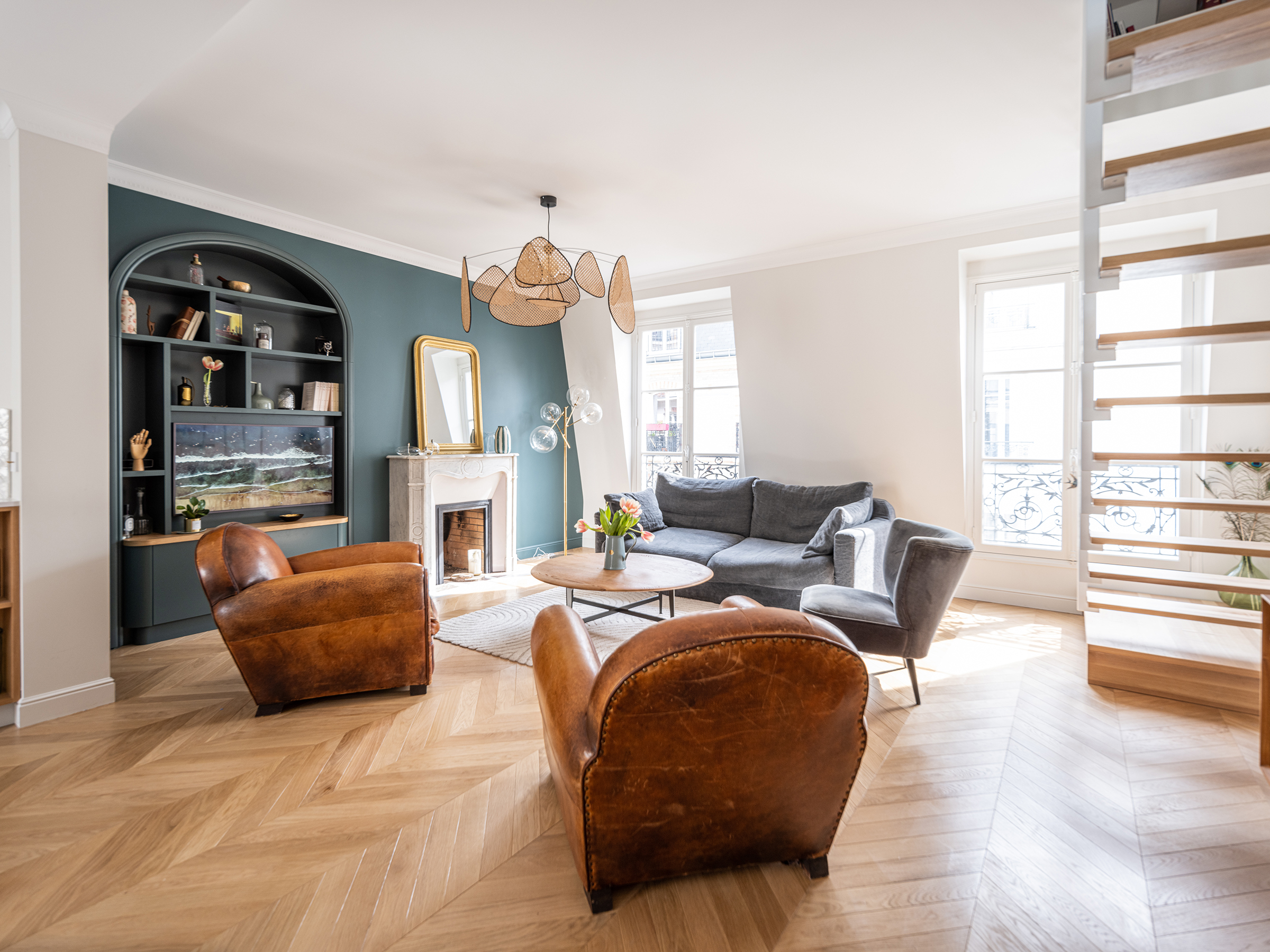 découvrez nos conseils et astuces pour réussir la rénovation de votre appartement à paris tout en maîtrisant votre budget. optimisez vos travaux et réalisez des économies sans compromis sur la qualité !