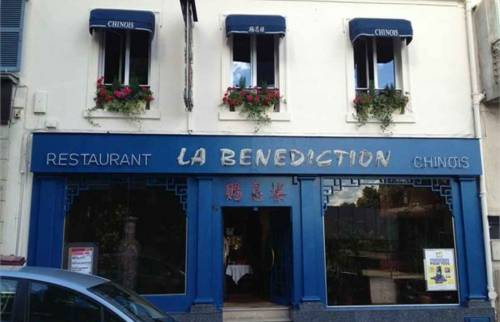 confiez la rénovation de façades à paris 19 à des experts qualifiés. ravalement, nettoyage, isolation : améliorez l'aspect et la performance de votre immeuble. devis gratuit et intervention rapide !