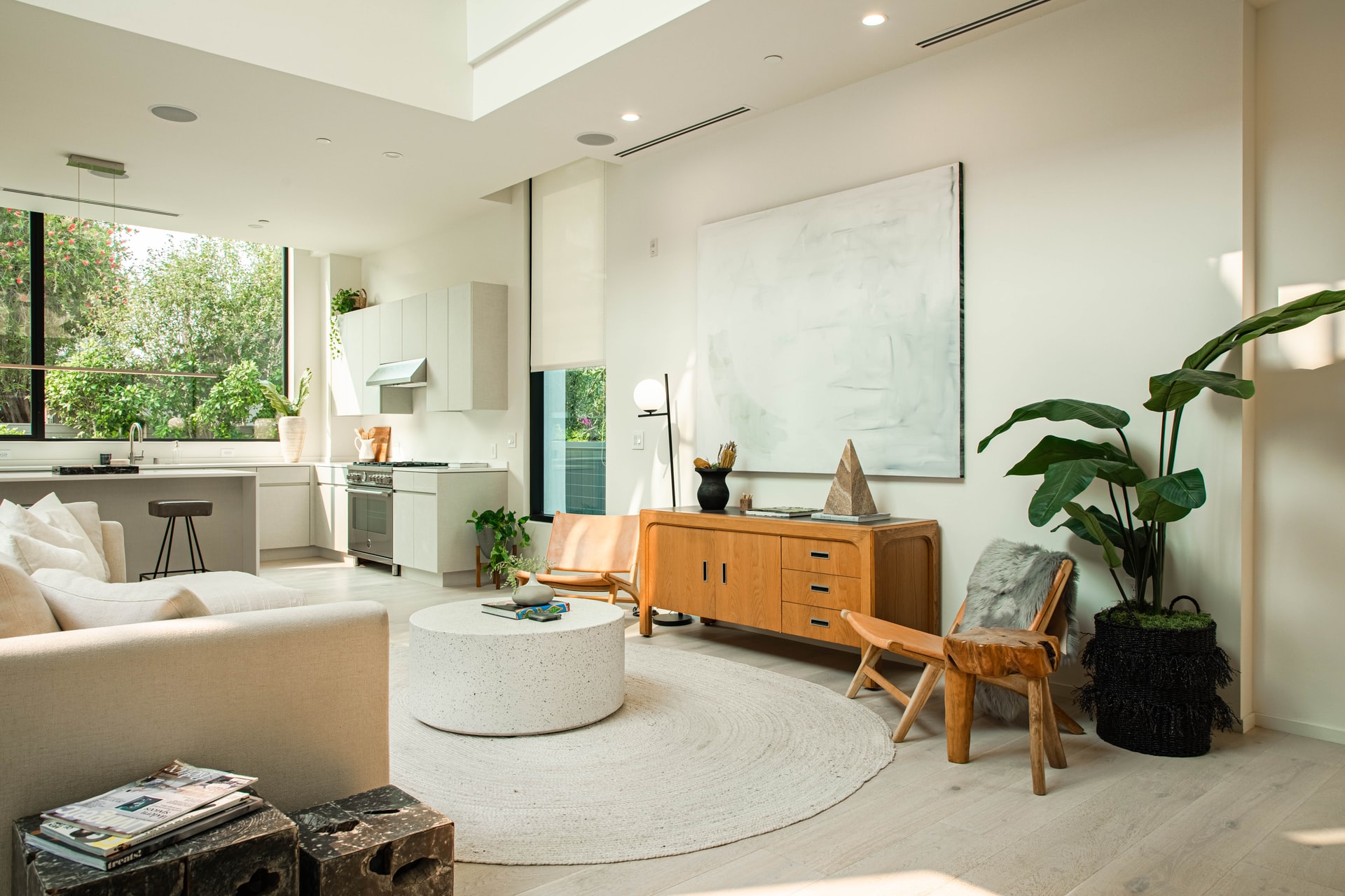 Rénover un intérieur à Paris 75019 : conseils et étapes clés pour réussir son projet confiez la rénovation intérieure de votre appartement ou maison à paris à des experts. conseils personnalisés, devis gratuit et travaux de qualité pour transformer votre intérieur selon vos envies !