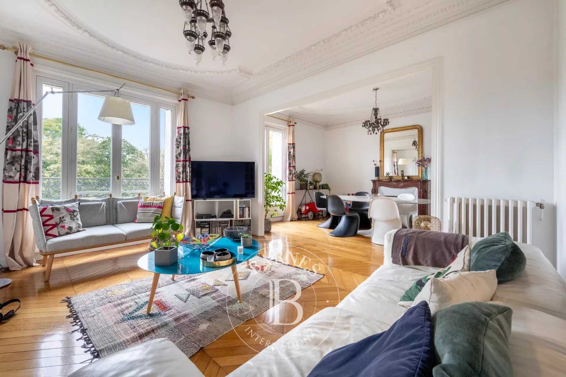 découvrez nos services de rénovation de luxe à paris 75019 : transformation haut de gamme d'appartements, maisons et espaces prestigieux. expertise, qualité et finitions exceptionnelles.