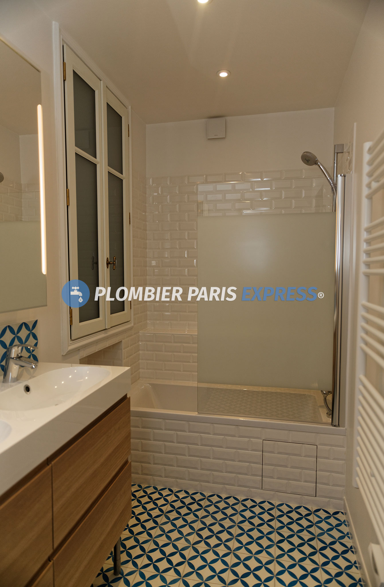 confiez la rénovation de votre salle de bain à paris 75019 à des professionnels expérimentés. devis gratuit, conseils personnalisés et travaux sur mesure pour transformer votre espace selon vos envies.