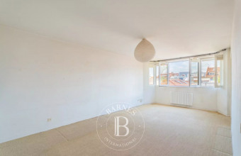 besoin de solutions de rangement et de r&eacute;novation &agrave; paris 75019 ? d&eacute;couvrez nos services pour optimiser votre espace et moderniser votre int&eacute;rieur avec des experts du 19e arrondissement.