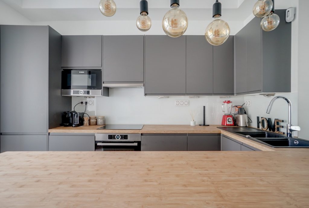 Comment rénover une cuisine en copropriété à Paris 19ème confiez la rénovation de votre cuisine à paris 19 à des experts : conception sur mesure, matériaux de qualité et accompagnement personnalisé pour un espace moderne et fonctionnel.