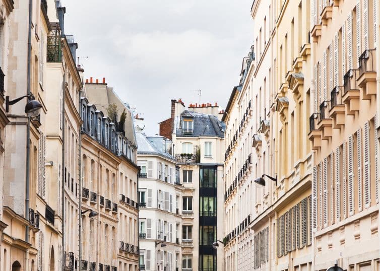 confiez la r&eacute;novation de votre habitat &agrave; paris et en &icirc;le-de-france &agrave; nos experts qualifi&eacute;s. qualit&eacute;, savoir-faire et service personnalis&eacute; pour tous vos projets.